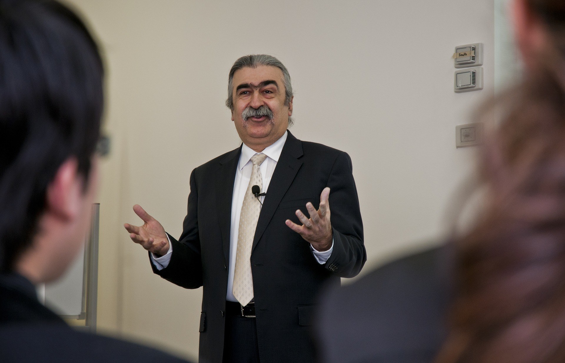 What is stuttering, can't speak properly What is stuttering, can't speak properly